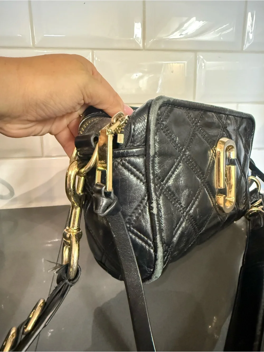 Marc Jacobs Black Quilted Snapshot Crossbody with Gold Hardware - Picture 7 of 11